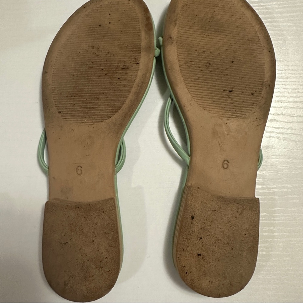 Etre Green Sandals Size 6 Basic - image 6